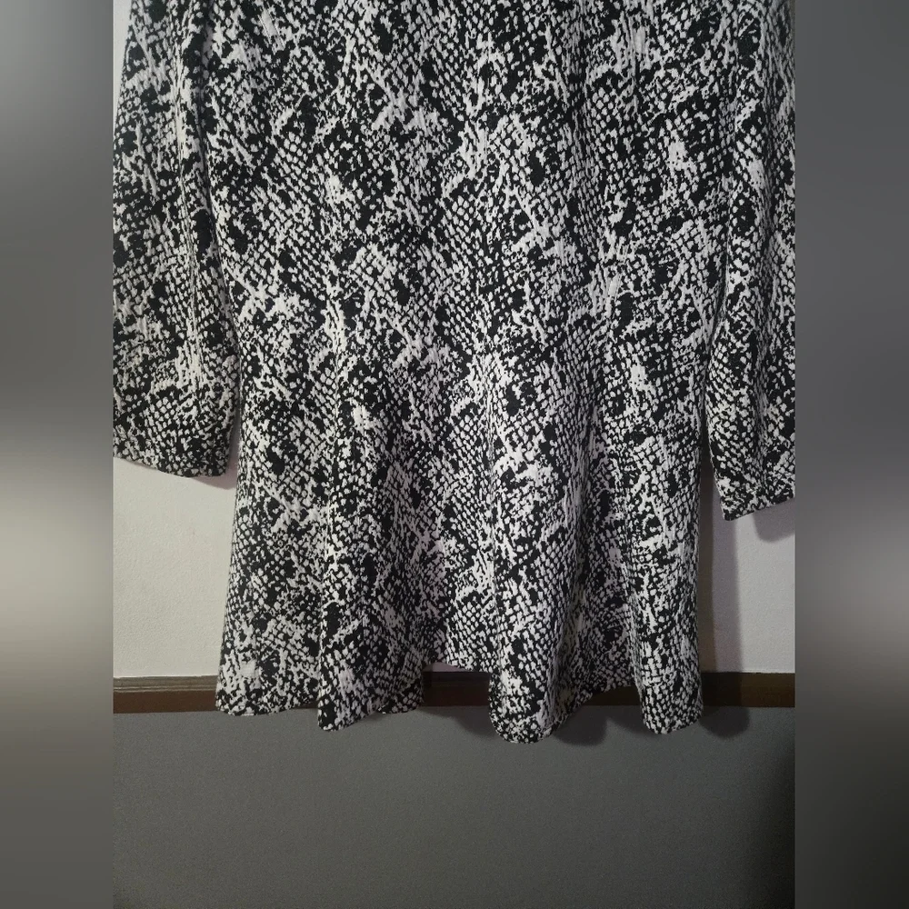 Calvin Klein Cascading Collar 3/4 Sleeves Open Blazer Women's Size 6 - Picture 4 of 7